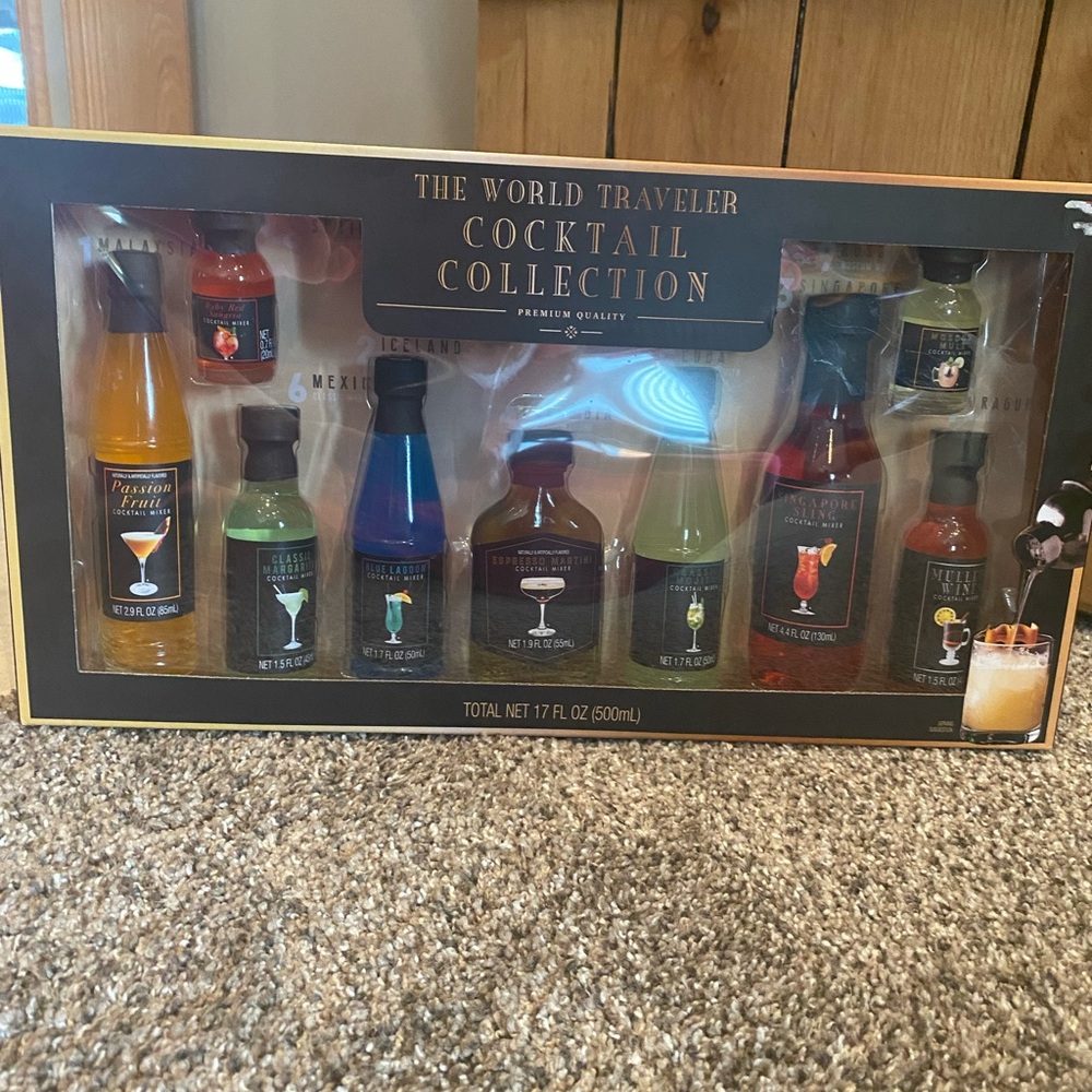 Mixology! World Traveler Cocktail Collection Set - Picture 3 of 9